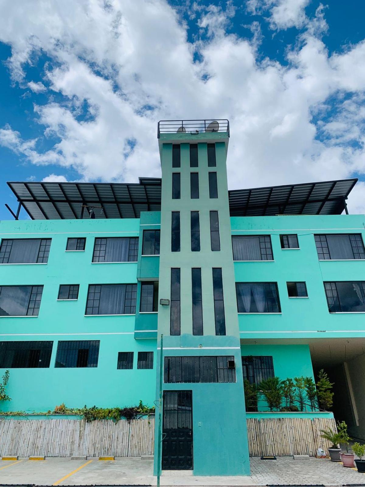 Dos Hemisferios Hotel